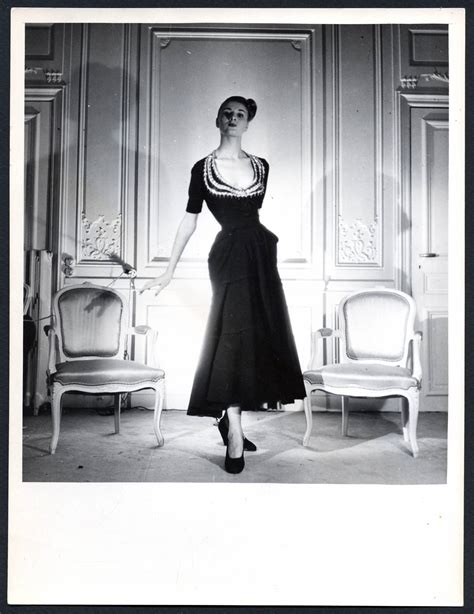 new look 1947 christian dior.